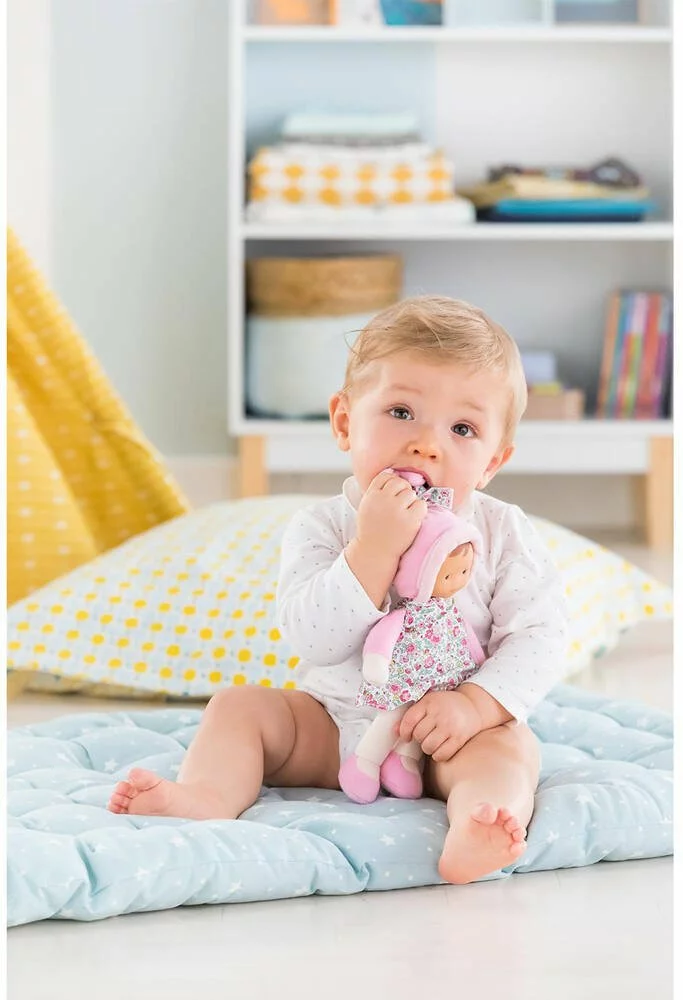 DOUDOU MISS JARDIN EN FLEURS - COROLLE MON DOUDOU 25 CM 6 DOUDOU MISS JARDIN EN FLEURS - COROLLE MON DOUDOU 25 CM – Image 6