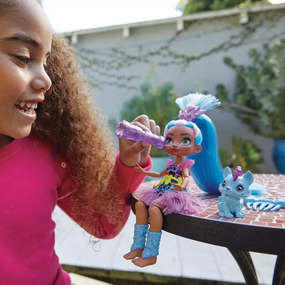 MATTEL POUPEE CAVE CLUB ET ACCESSOIRES TELLA 20 CM 3 MATTEL POUPEE CAVE CLUB ET ACCESSOIRES TELLA 20 CM – Image 3