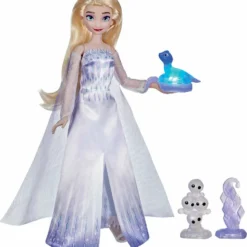 Hasbro POUPEE ELSA PARLANTE ET SES AMIS