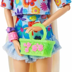 MATTEL POUPEE BARBIE EXTRA ROBE FLEURIE -Magasin Promotionnel Corolla 1d317b2d32e82ec19e41d941e9078ca720f9c2e1 41004121 05