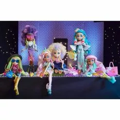 GP TOYS POUPÉE MANNEQUIN AVEC SURPRISES HAIRDORABLES - HAIRMAZING -Magasin Promotionnel Corolla 68dda554c08b661061b3cd65a6232c04a7301119 10022348 04