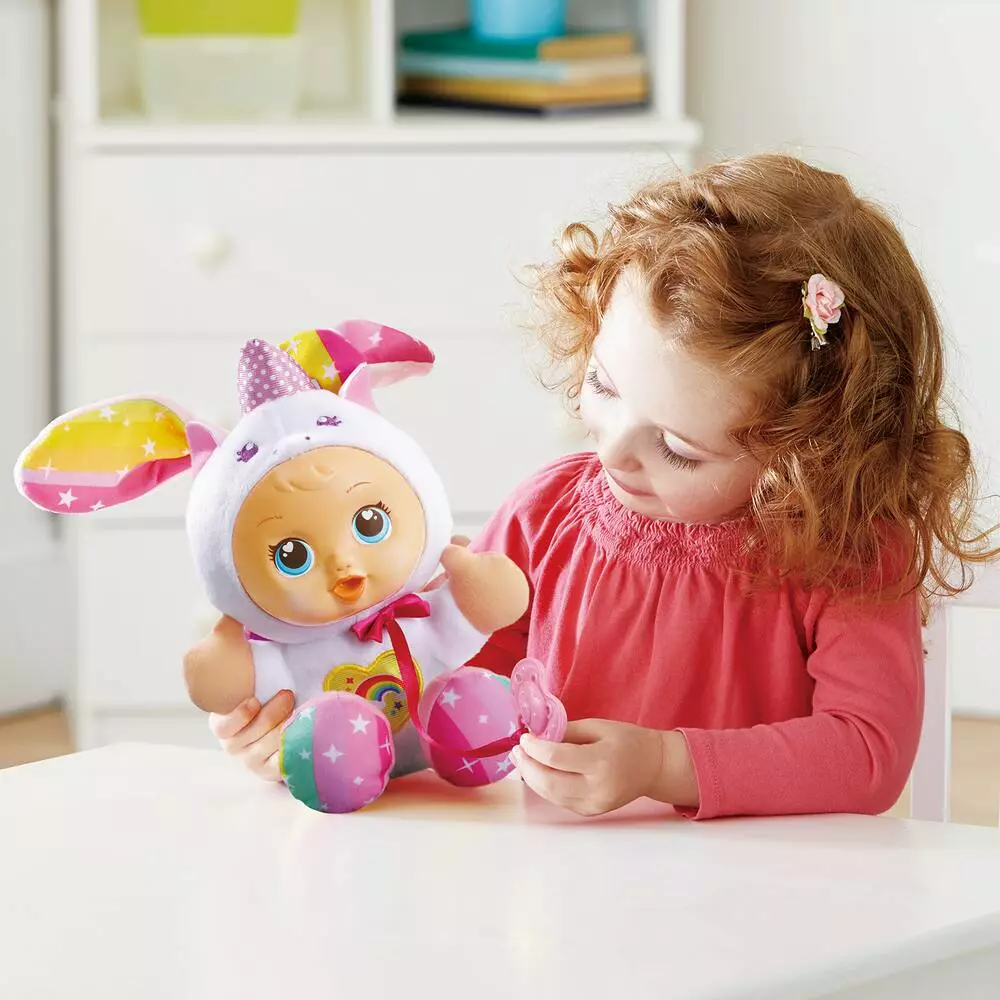 VTech LITTLE LOVE - POUPON PAILLETTE LICORNE ARC-EN-CIEL 30 CM 2 VTech LITTLE LOVE - POUPON PAILLETTE LICORNE ARC-EN-CIEL 30 CM – Image 2